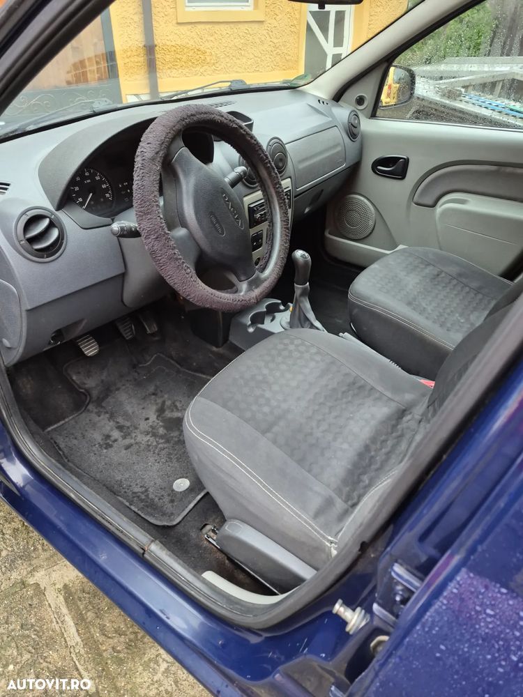 Dacia Logan MCV 1.6 Ambiance - 6