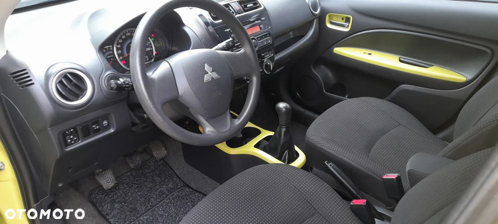 Mitsubishi Space Star 1.2 Clear Tec Color - 10
