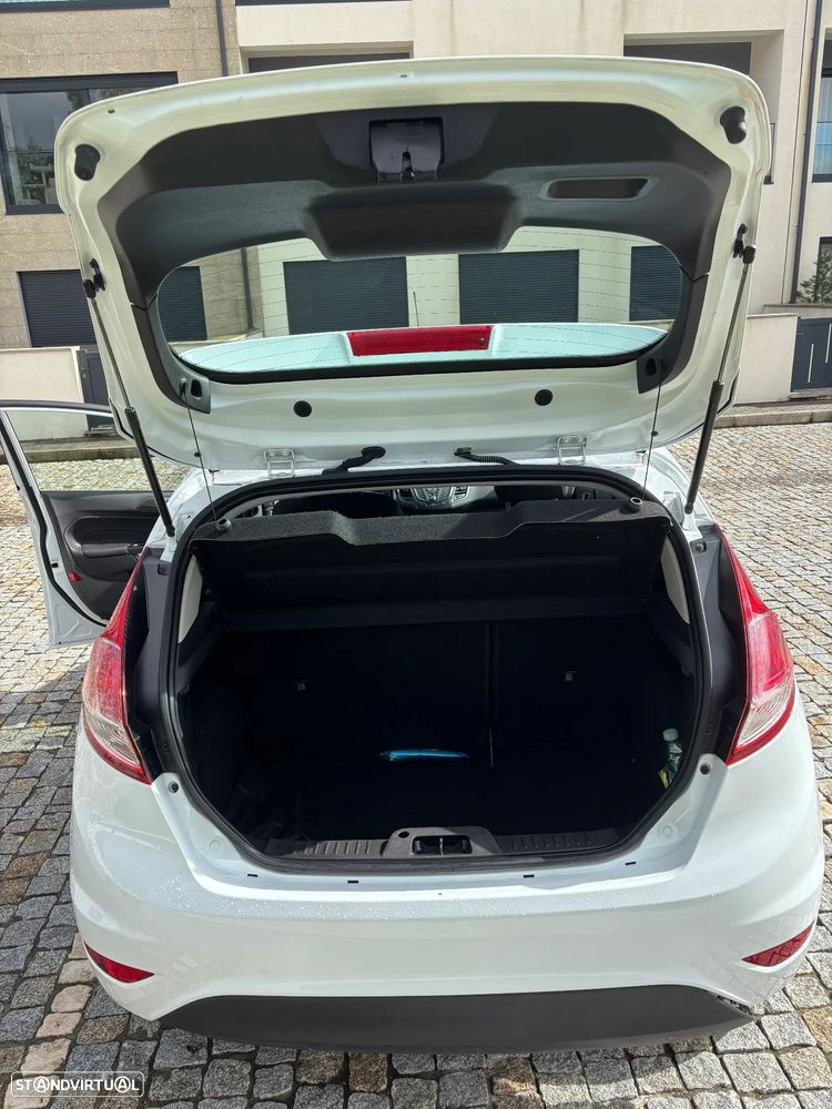 Ford Fiesta 1.5 TDCi Trend - 13