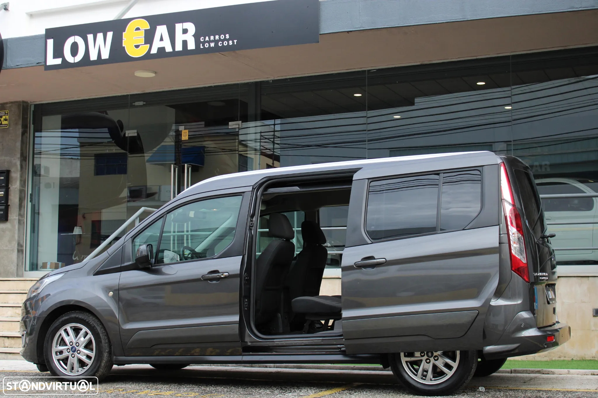 Ford Tourneo Connect Grand 1.5 TDCi Titanium - 14