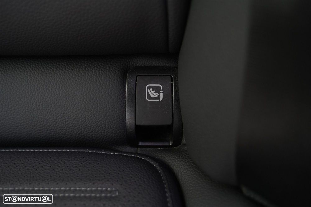 Mercedes-Benz C 300 de AMG Line - 14