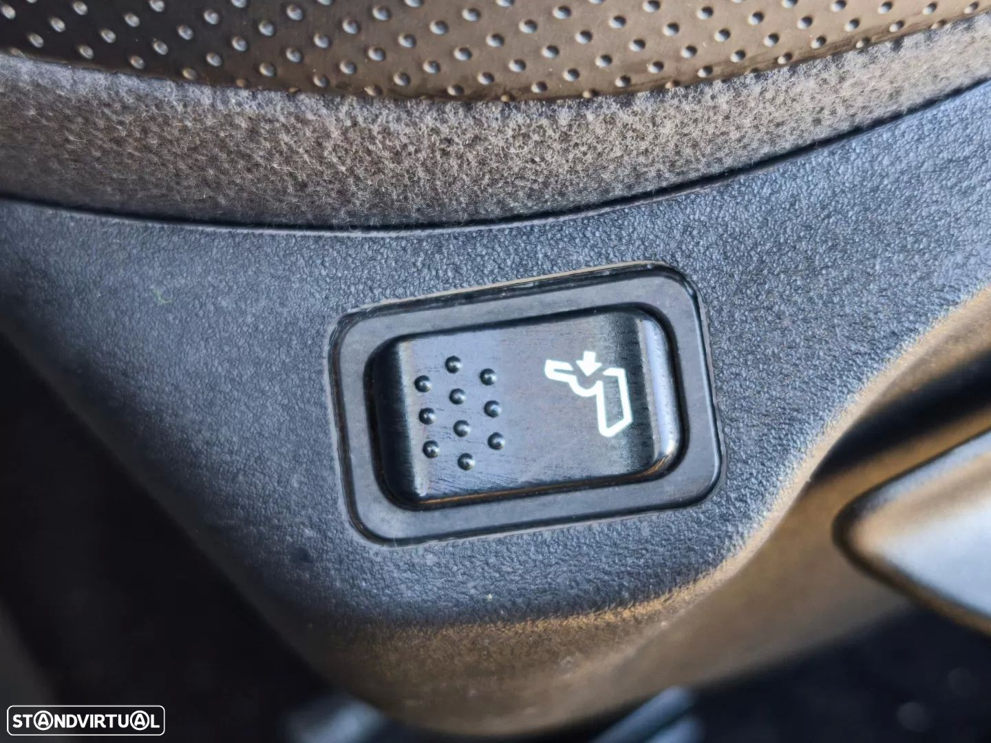 Jeep Renegade 1.3 T-GDI Auto Limited - 14