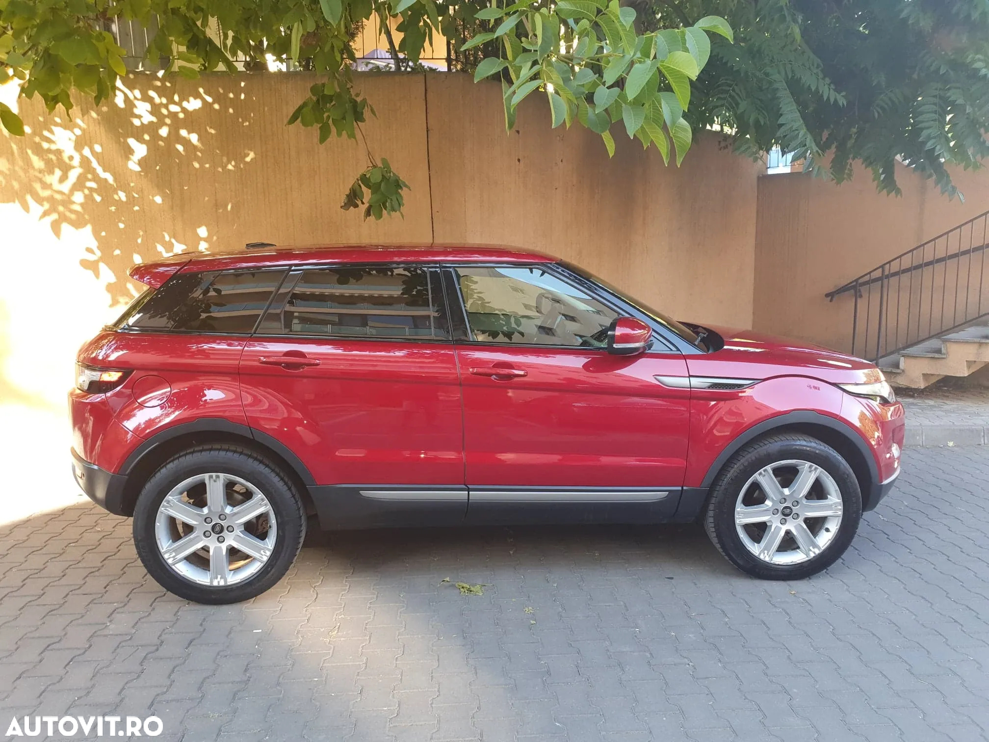 Land Rover Range Rover Evoque 2.2 eD4 Dynamic - 2