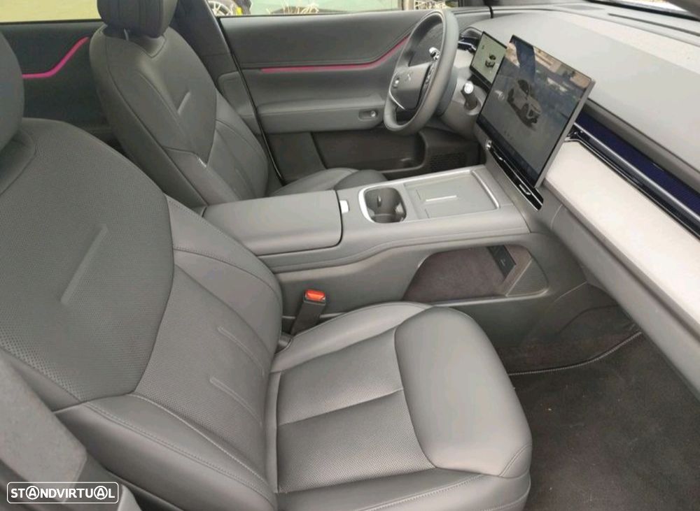 Xpeng G6 80.8 kWh AWD Performance - 6