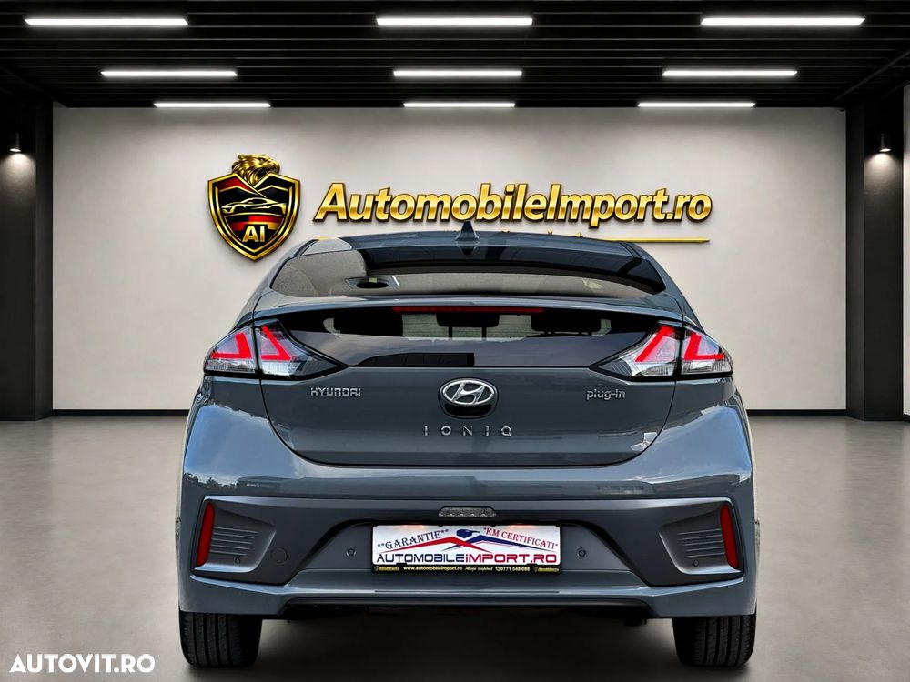 Hyundai IONIQ 1.6 GDI Premium - 28