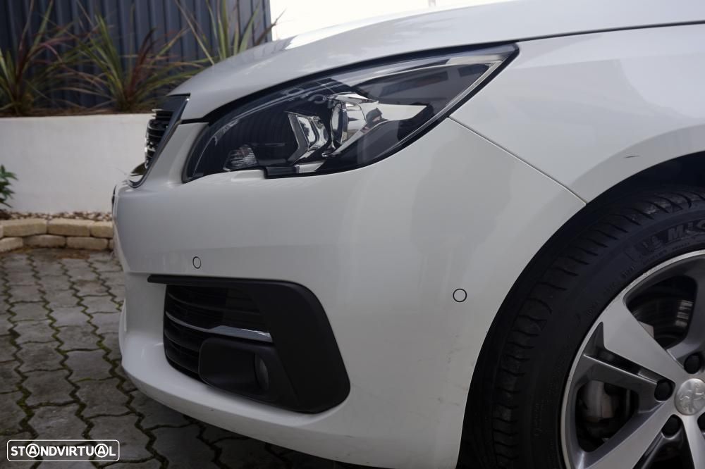 Peugeot 308 1.2 PureTech GT - 27
