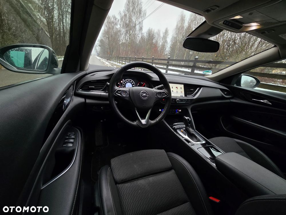 Opel Insignia 2.0 T 4x4 Exclusive S&S - 28