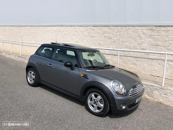 MINI Cooper Auto