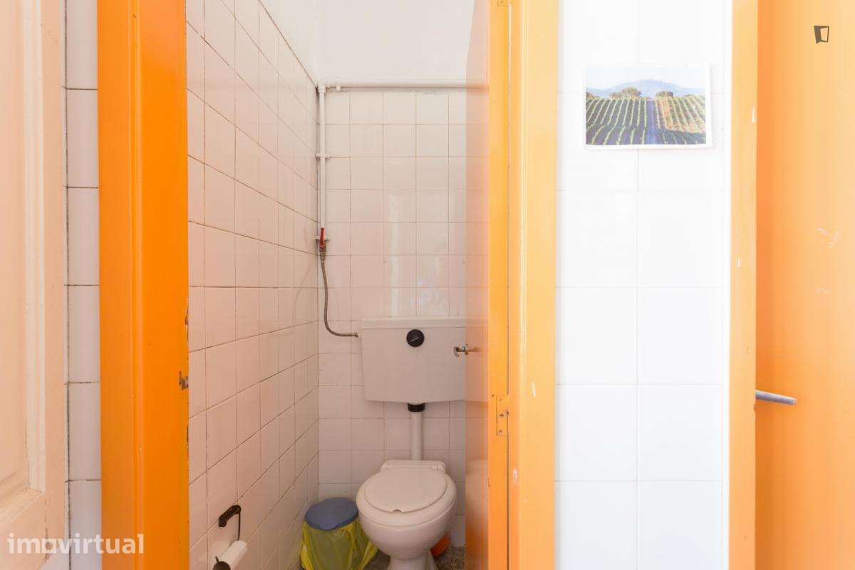 Quarto - localizado em Cedofeita Porto - Grande imagem: 3/22