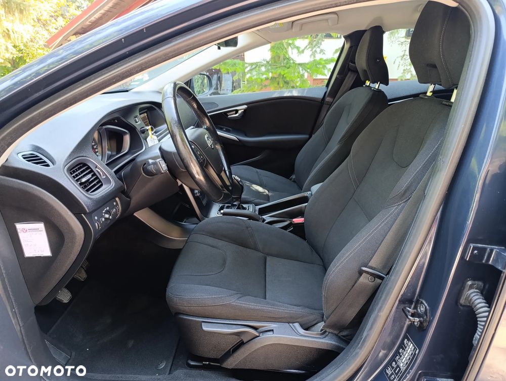 Volvo V40 D2 Kinetic - 7