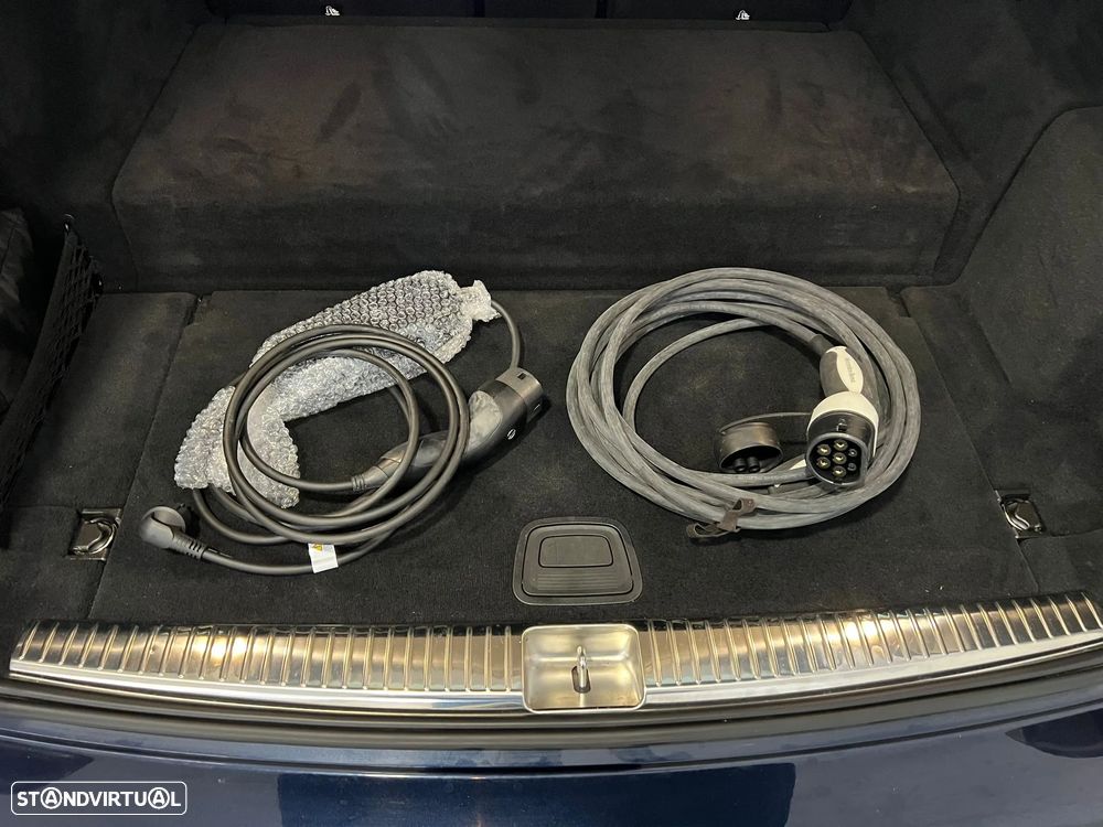 Mercedes-Benz E 300 de Avantgarde - 18