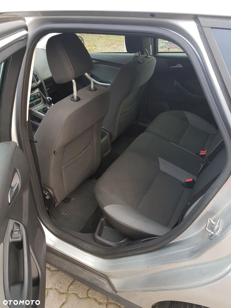 Ford Focus 1.6 TDCi Trend - 6