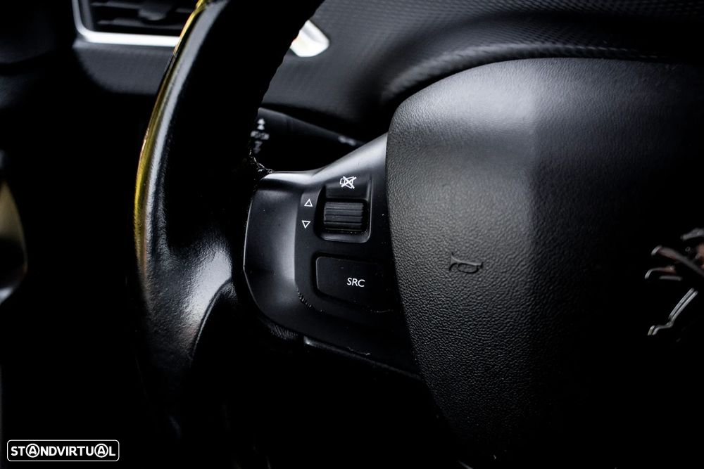 Peugeot 2008 PureTech 110 Stop&Start Allure - 11