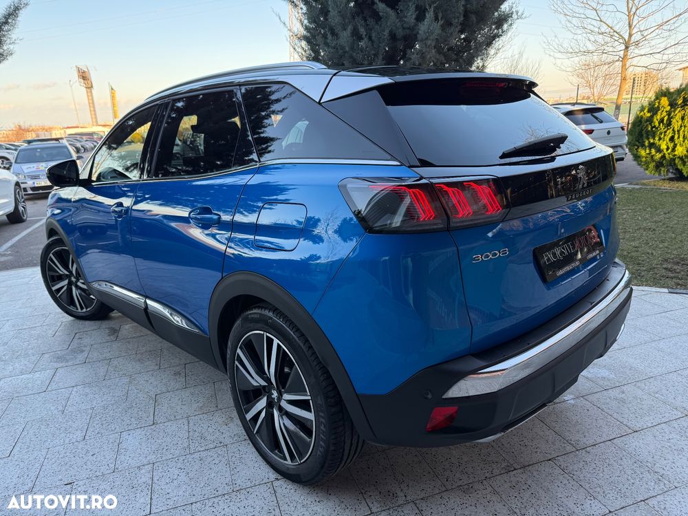 Peugeot 3008 Hybrid4 300 e-EAT8 GT Pack - 6