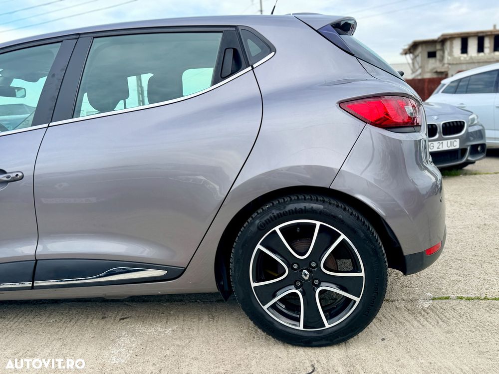 Renault Clio - 21