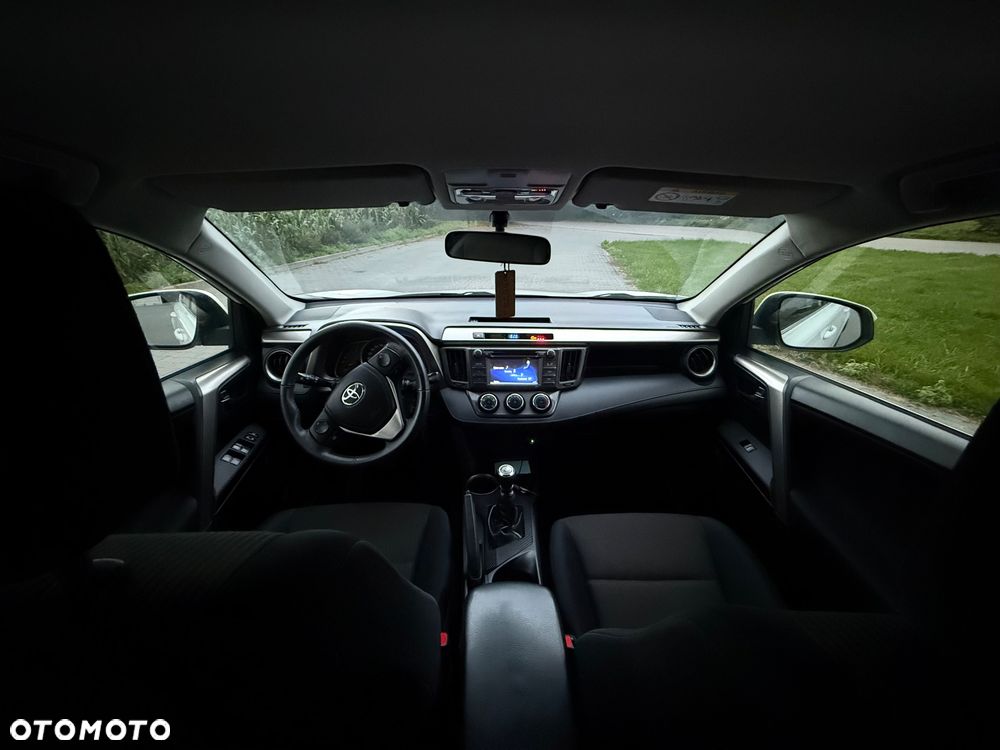 Toyota RAV4 2.0 D-4D 4x4 Comfort - 5