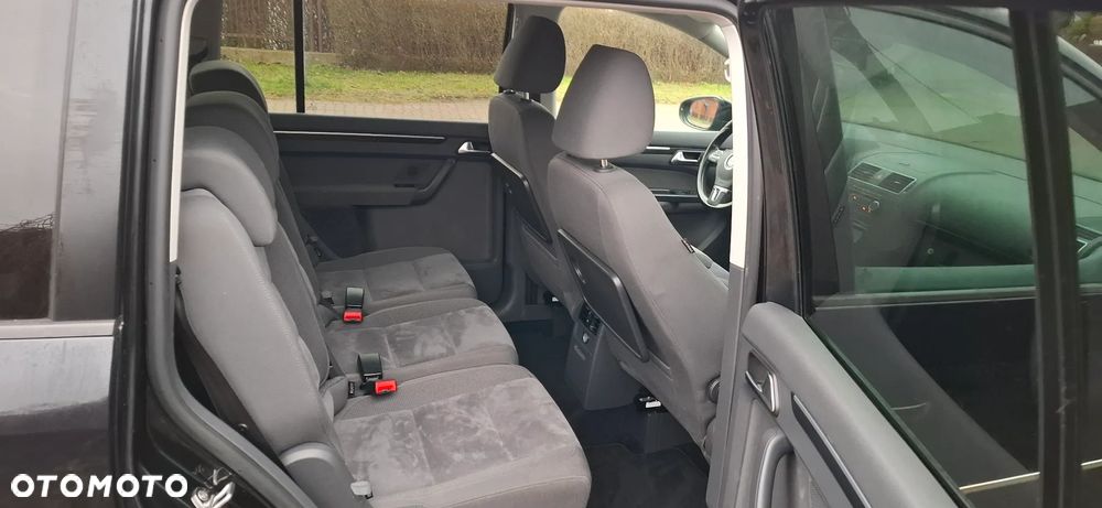 Volkswagen Touran 1.4 TSI DSG Highline - 7