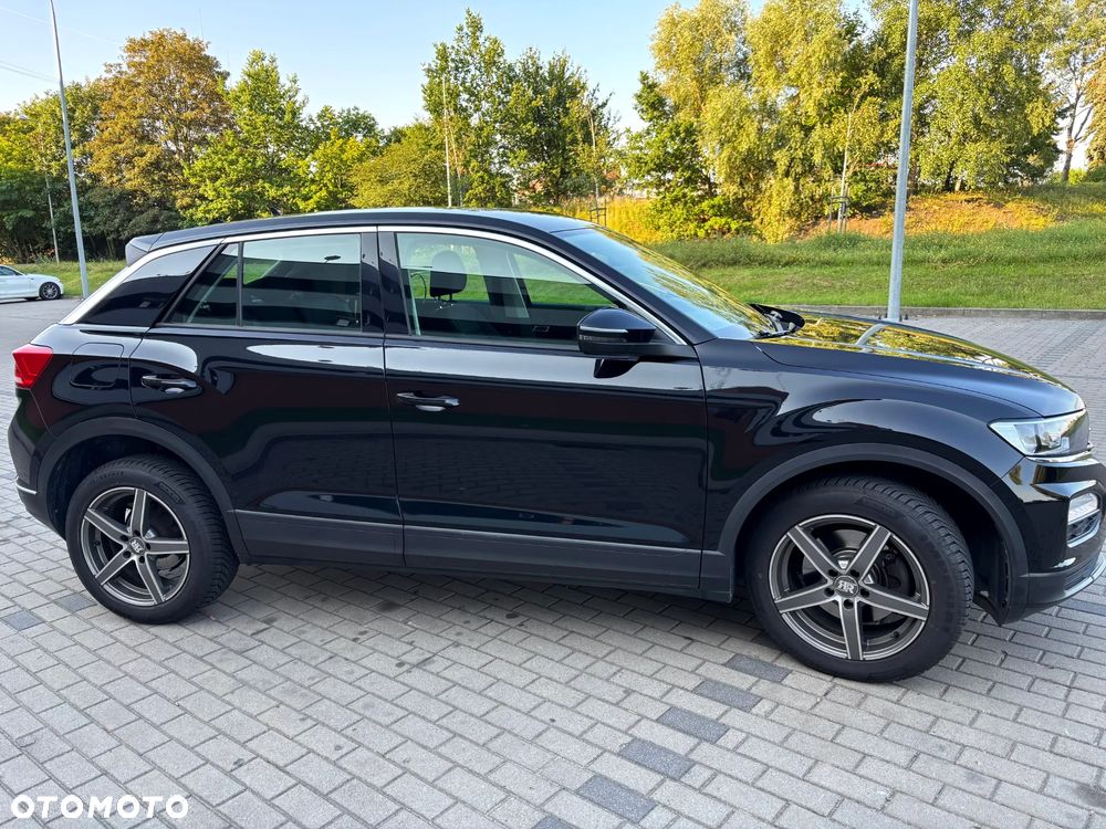 Volkswagen T-Roc - 11