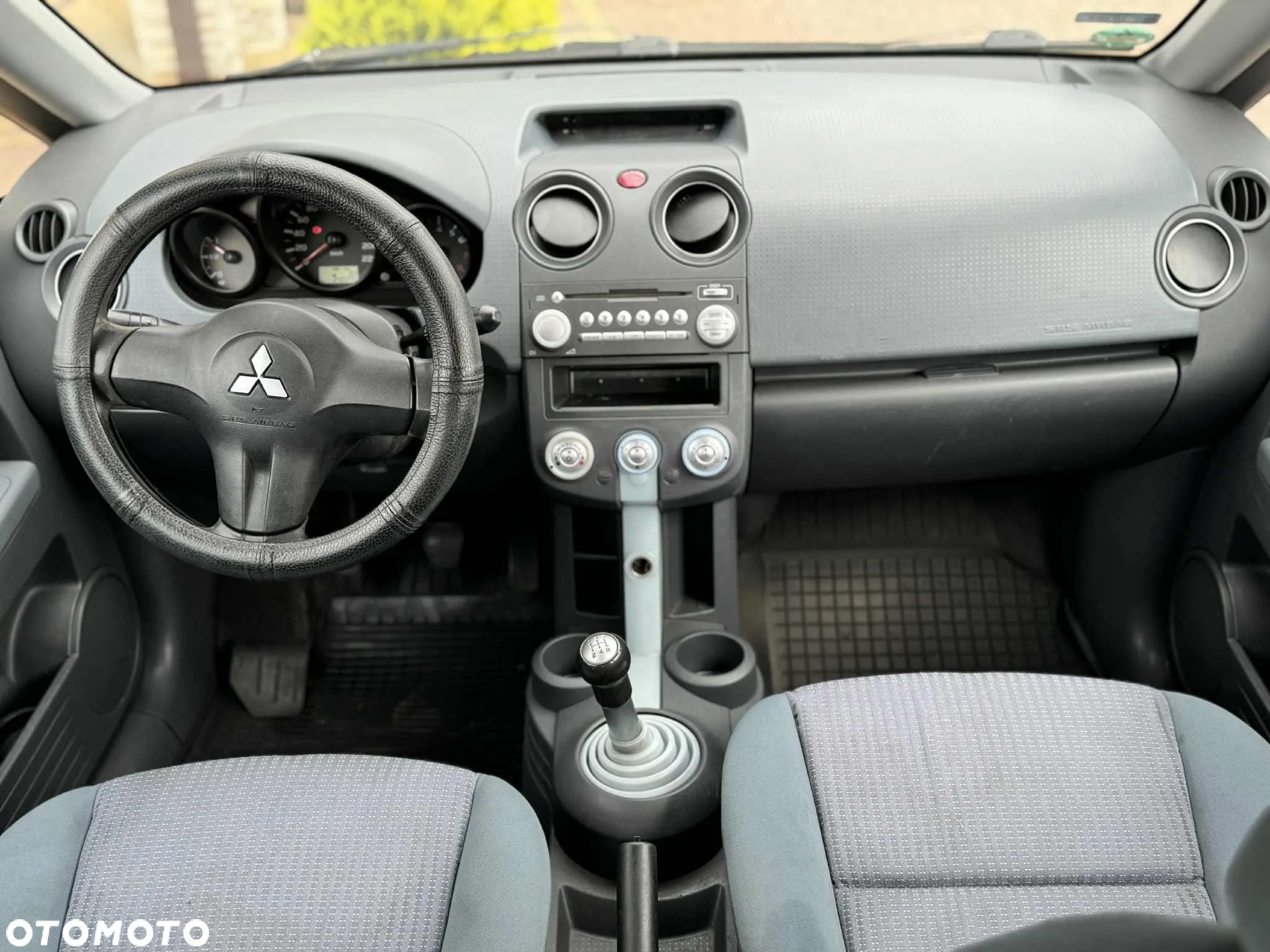 Mitsubishi Colt 1.1 Inform - 11