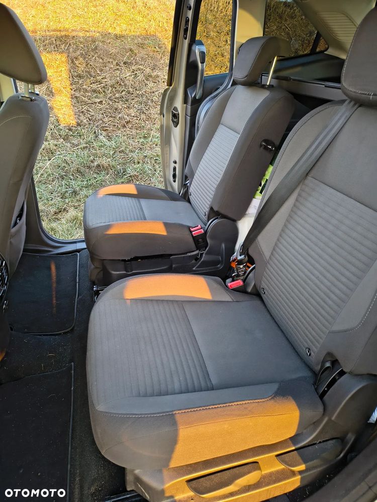 Ford Grand C-MAX Gr 1.5 TDCi Titanium ASS - 12