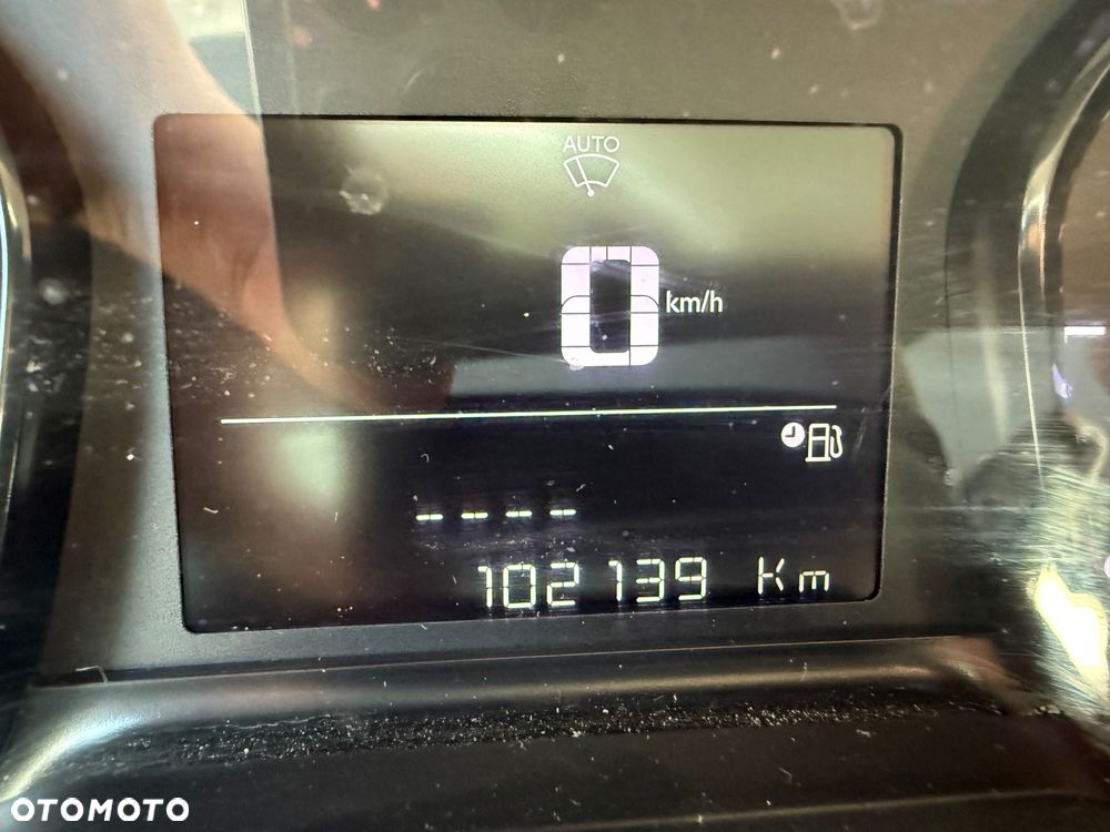 Opel Vivaro - 15