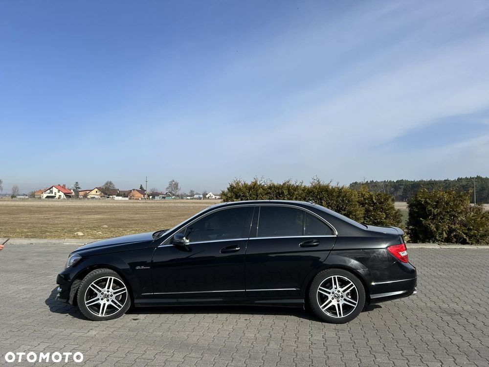 Mercedes-Benz Klasa C 220 CDI 4Matic 7G-TRONIC Avantgarde - 3
