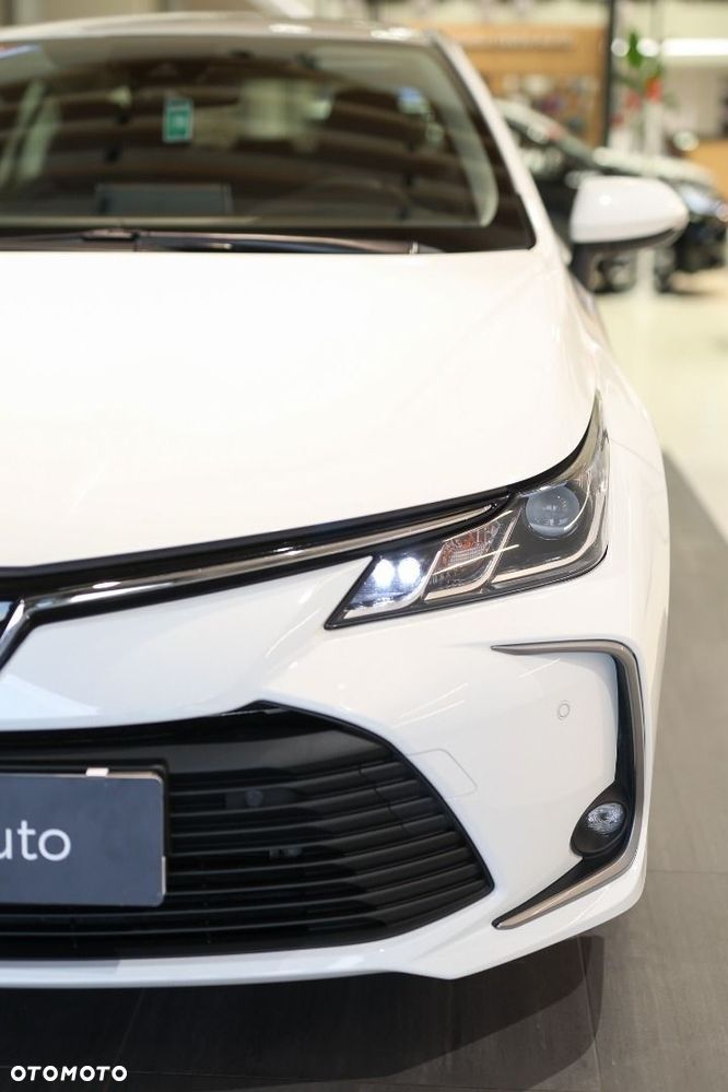 Toyota Corolla - 14