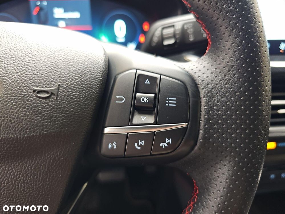 Ford Focus SW 1.0 EcoBoost mHEV ST-Line X - 15