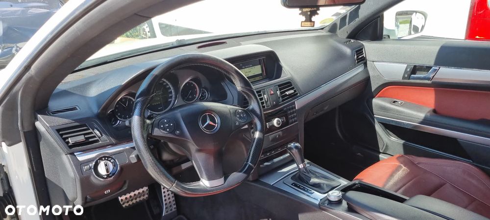Mercedes-Benz Klasa E 350 CDI DPF BlueEFFICIENCY 7G-TRONIC Prime Edition - 14