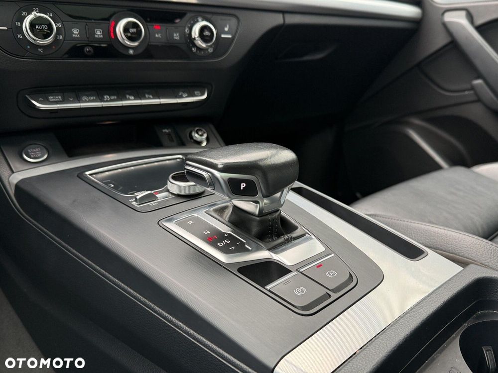 Audi Q5 2.0 TDI Quattro S tronic - 19