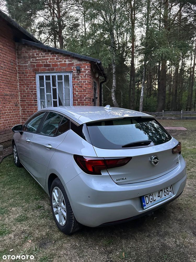 Opel Astra 1.6 CDTI Enjoy - 1