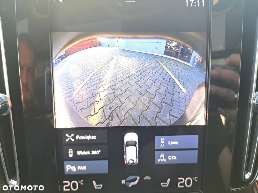 Volvo XC 40 T5 AWD Momentum - 36