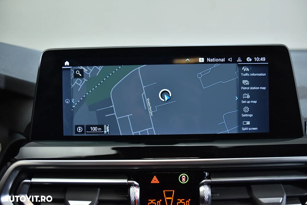 BMW X3 xDrive30e AT PHEV - 24