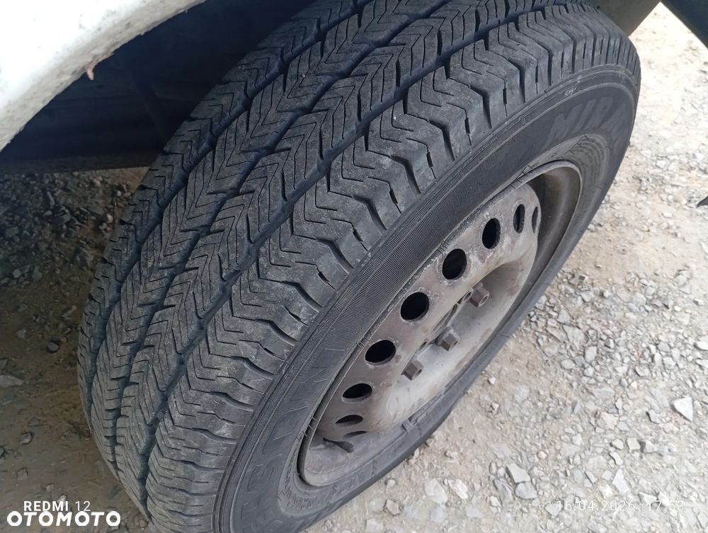 Volkswagen Transporter - 8