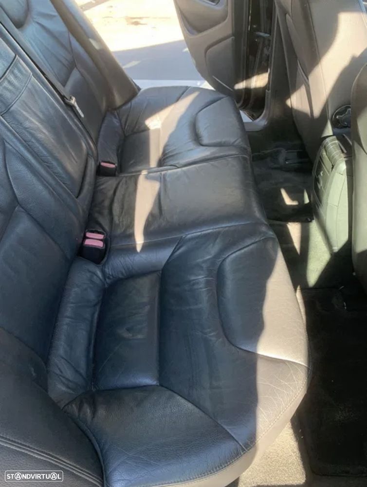 Volvo S60 2.4 D5 Nivel 2 - 8