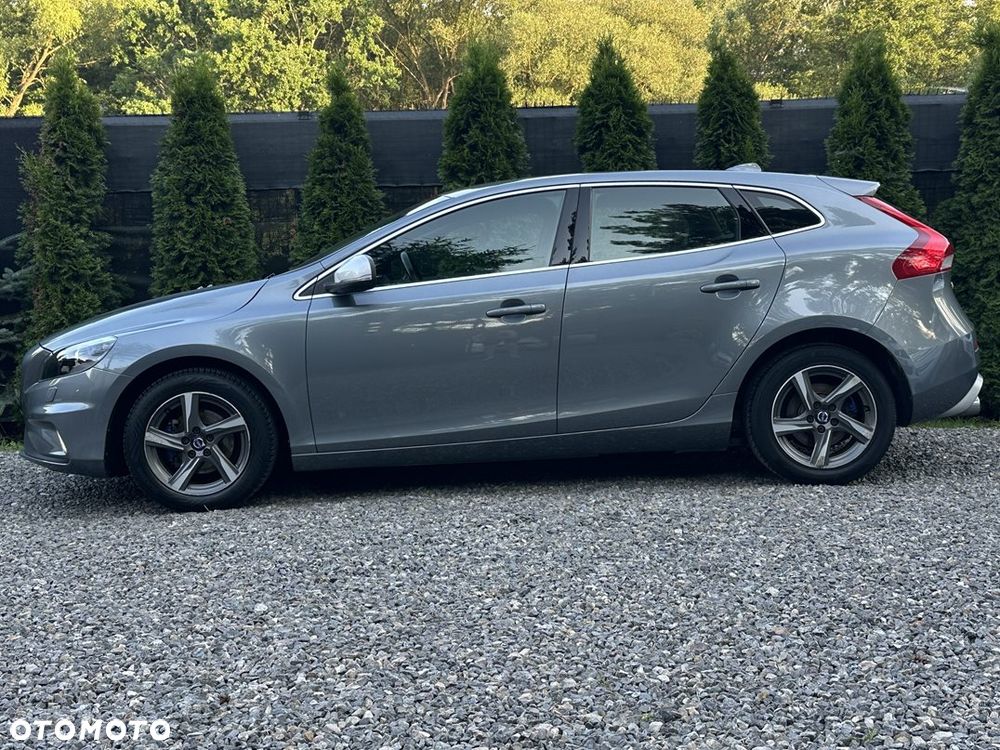 Volvo V40 D2 Drive-E R-Design Kinetic - 15