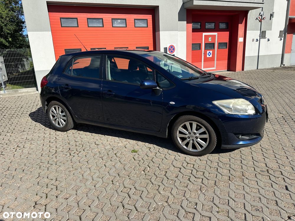 Toyota Auris 2.0 D-4D Premium - 8