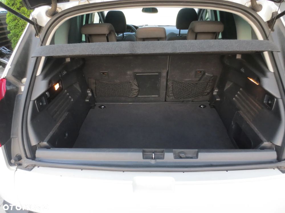 Peugeot 3008 2.0 HDi Allure - 11