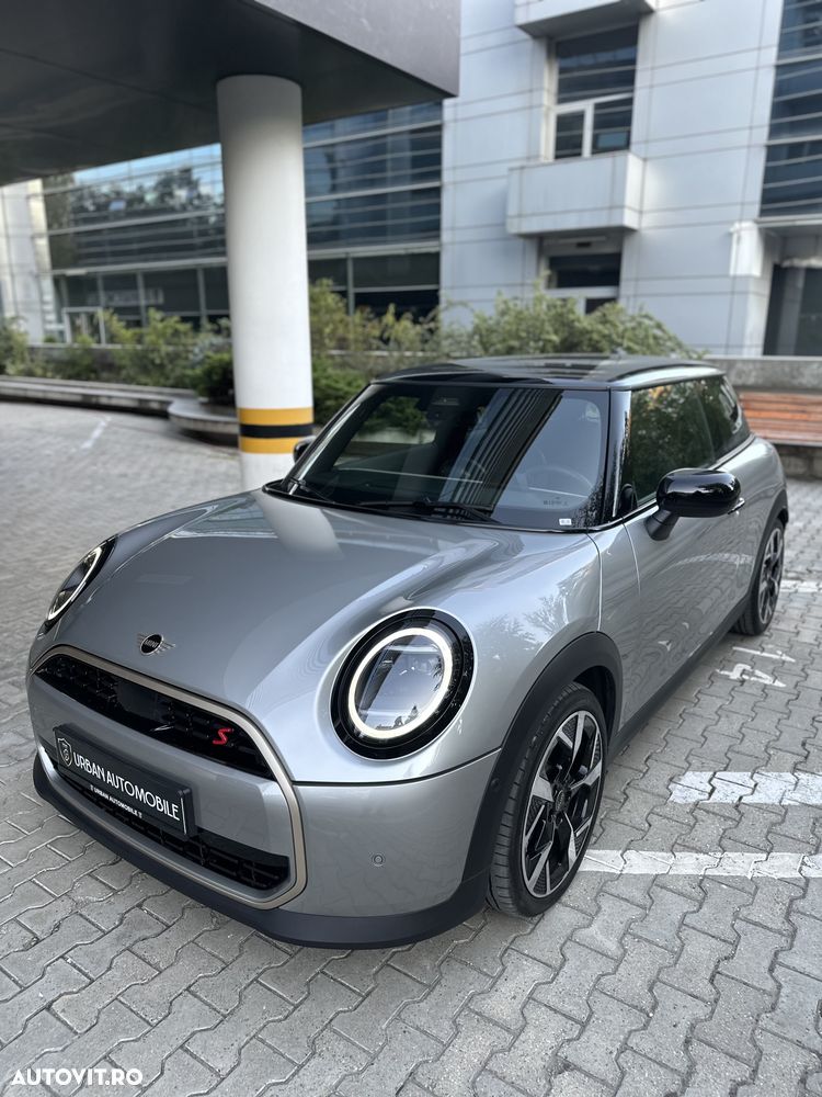 Mini Cooper S John Works Trim - 1