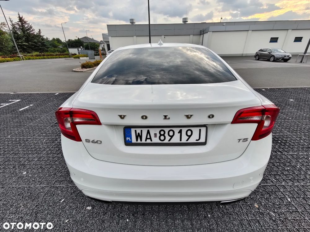 Volvo S60 T5 Drive-E Summum - 7