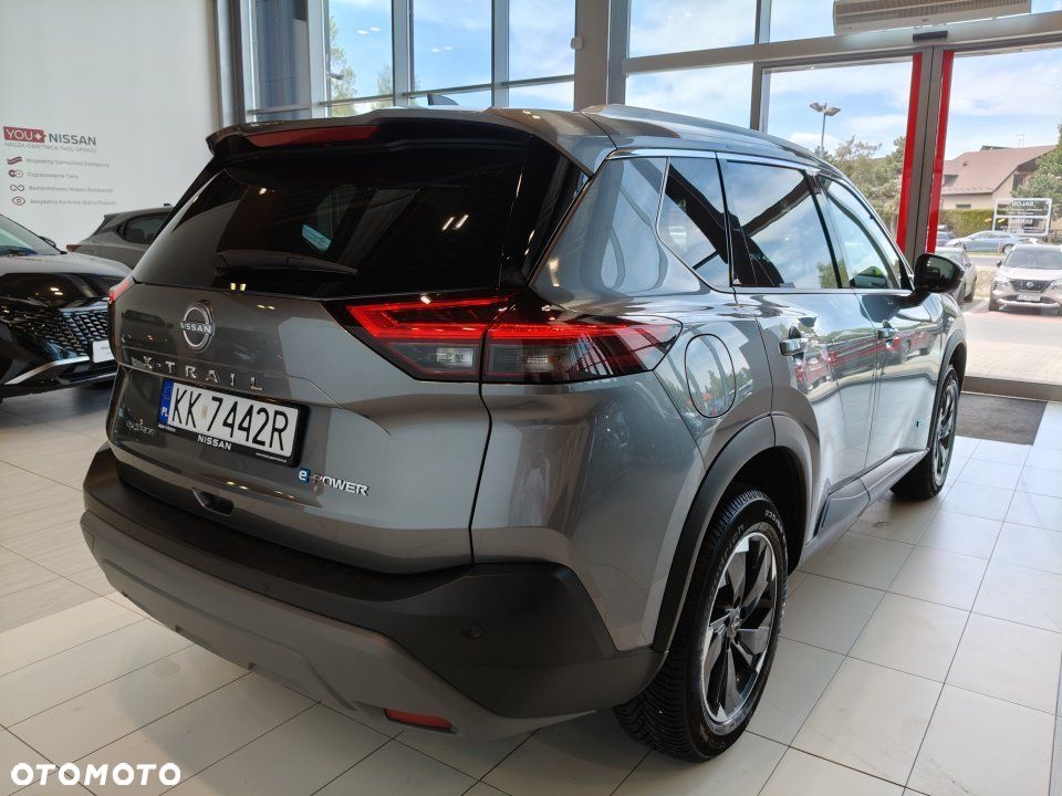 Nissan X-Trail - 4