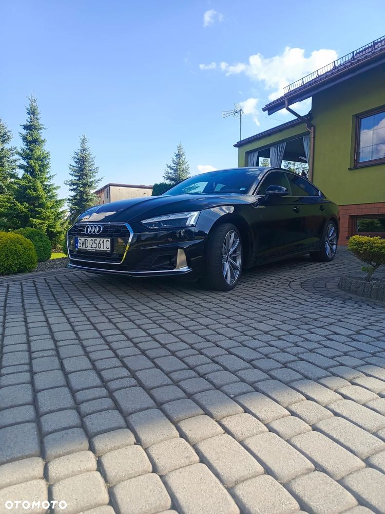 Audi A5 Limousine - 1