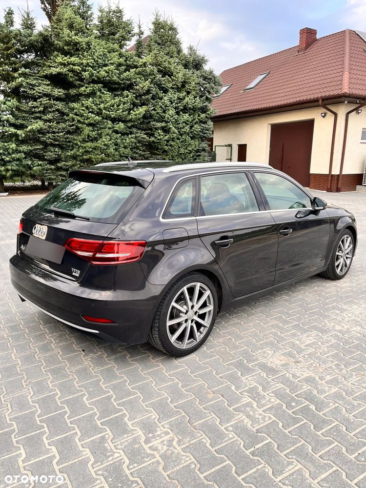 Audi A3 Sportback - 3