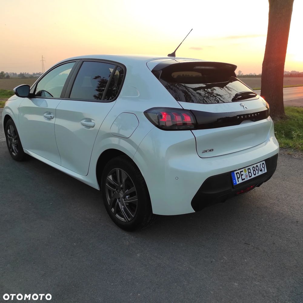 Peugeot 208 - 34