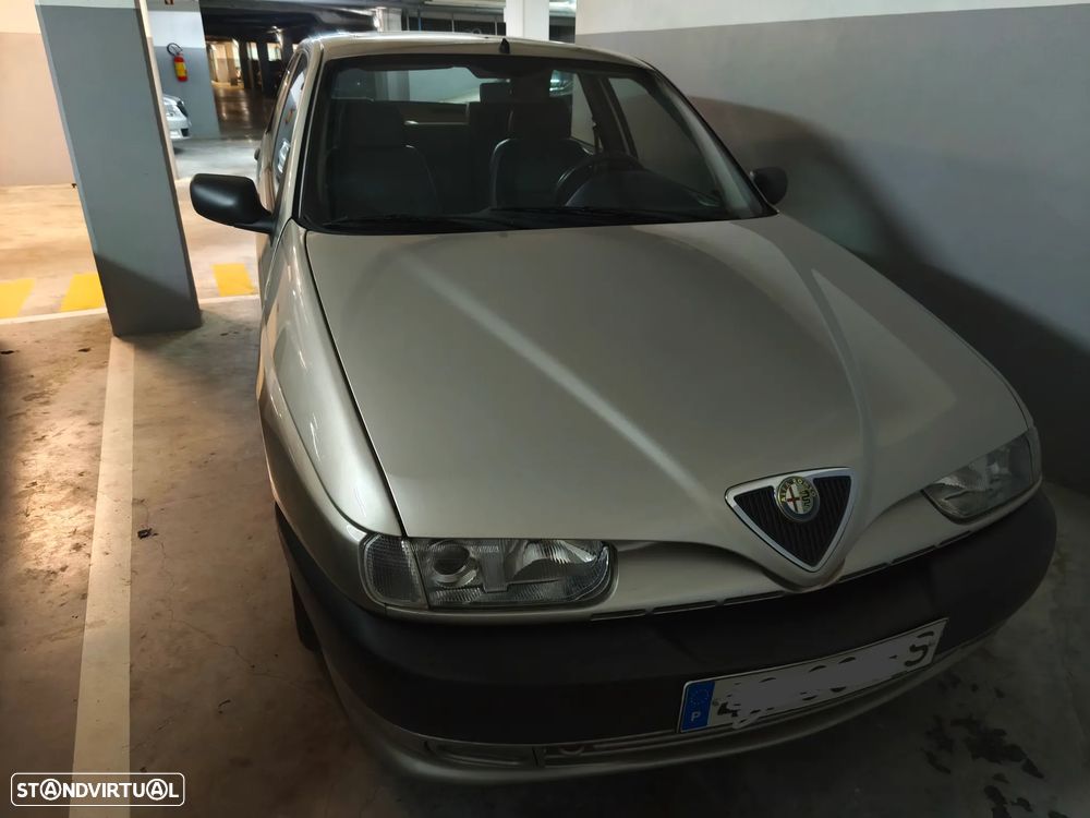 Alfa Romeo 146 1.4 - 6