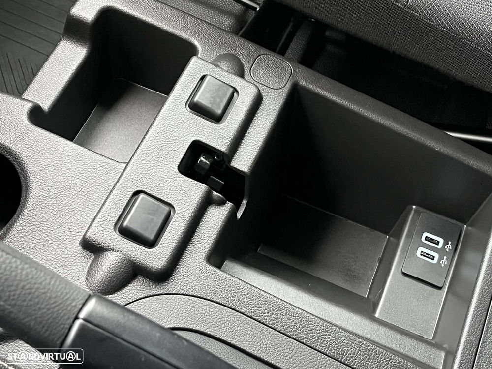 Ford Transit Connect L2 Sport 1.5 TDCi 120cv - 28