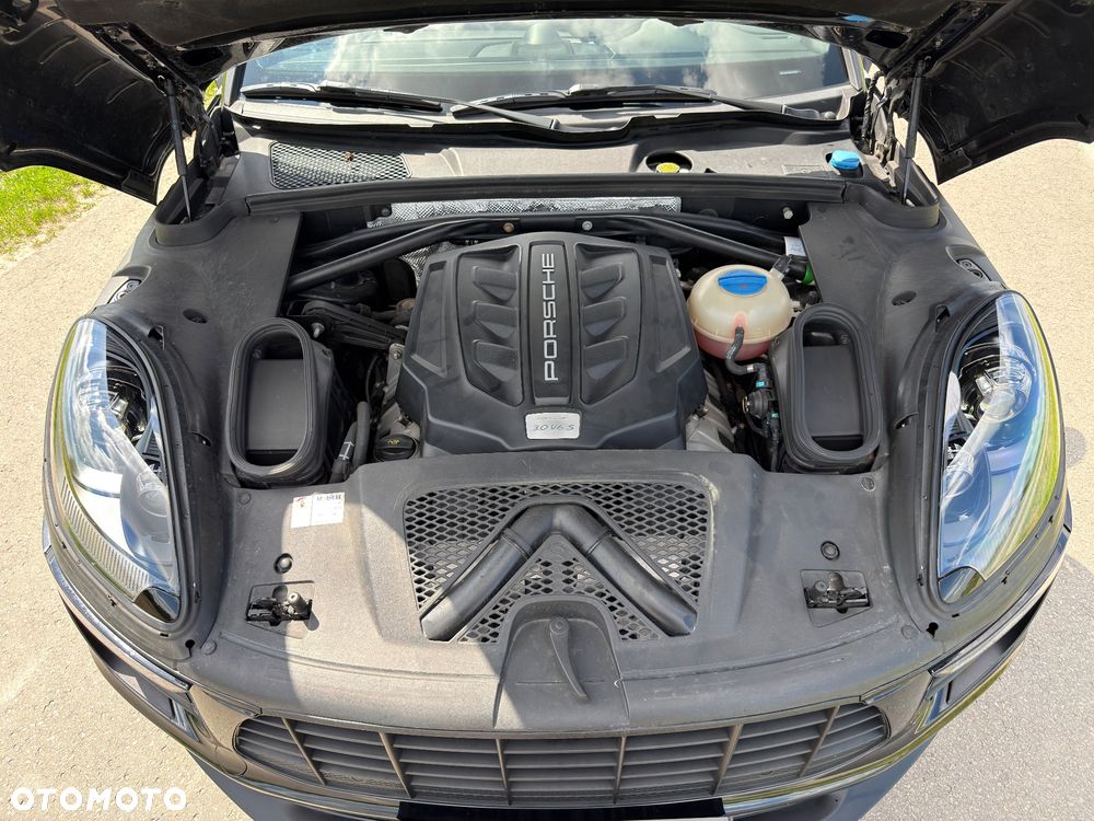 Porsche Macan S - 19