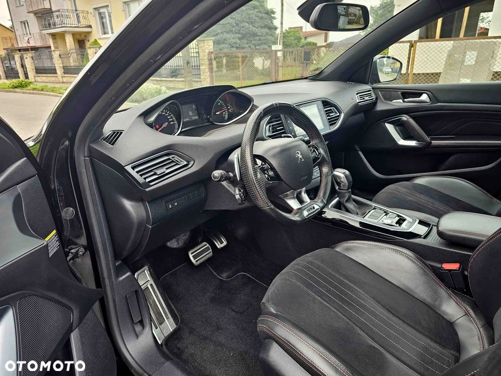 Peugeot 308 - 18