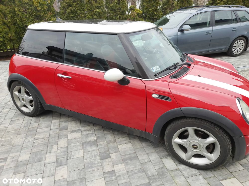 MINI Cooper Standard - 2