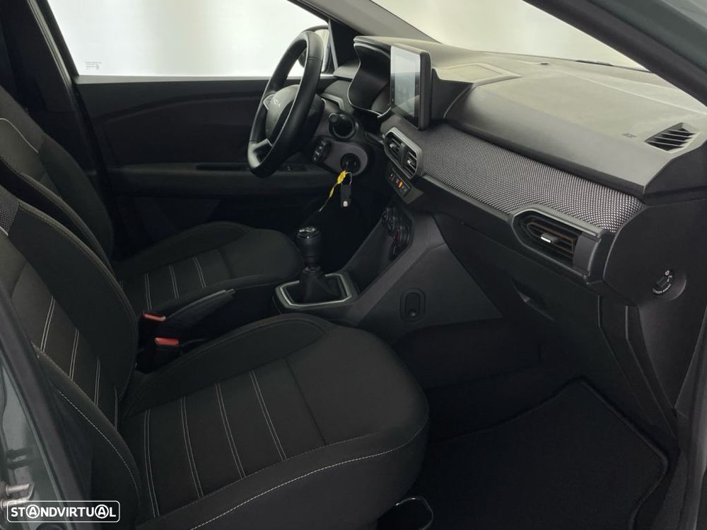 Dacia Sandero - 22